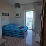 Tra Cielo E Mare *