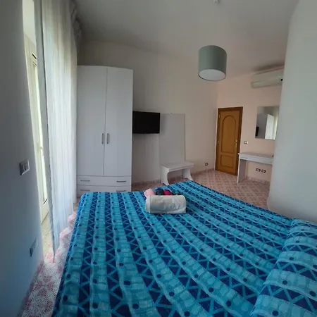 Apartman Tra Cielo E Mare