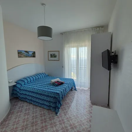 Tra Cielo E Mare Ravello