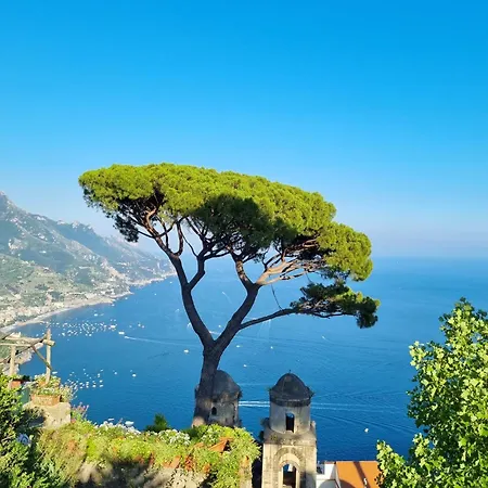 Tra Cielo E Mare * Ravello